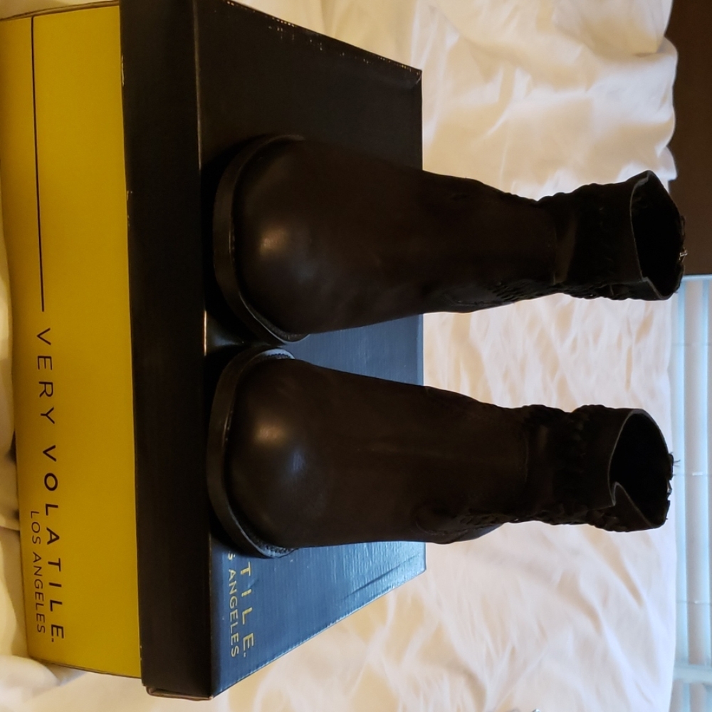 Women's Black Suede Booties Sz. 8